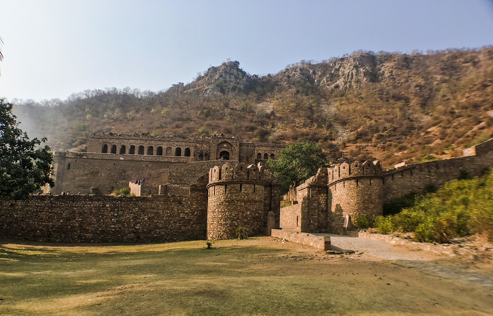 haunted places in India