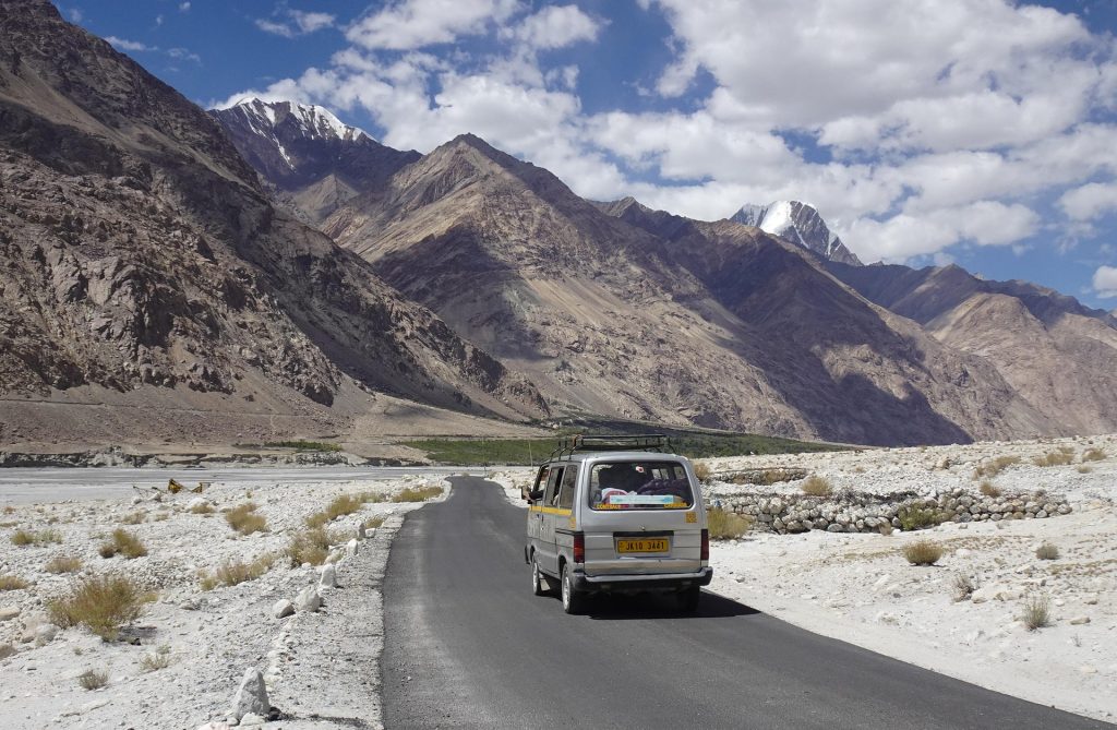 Instagrammable places in India showcasing aesthetic travel destinations.